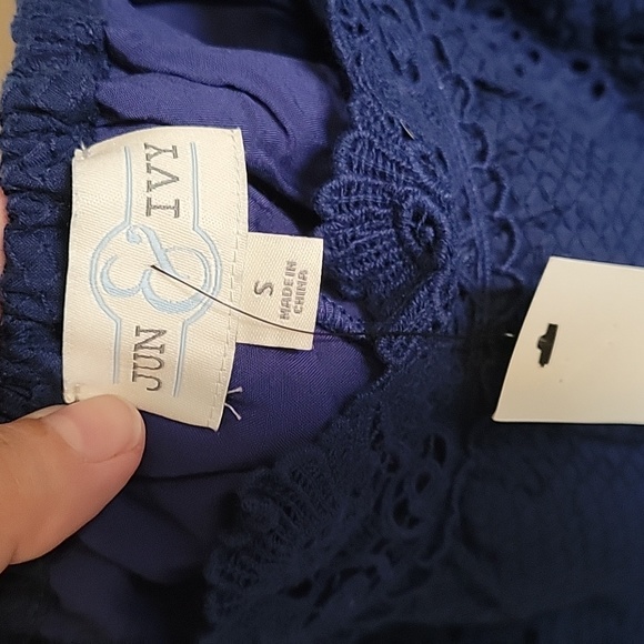 Women's June and Ivy top - Picture 3 of 12